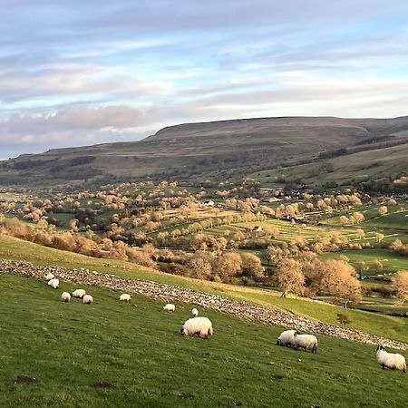 West BurtonThe Granary, Old Corn Mill, Yorkshire Dales公寓 外观 照片