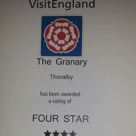 West BurtonThe Granary, Old Corn Mill, Yorkshire Dales公寓 外观 照片